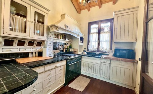 Castle for Sale in Montalto Dora, Italy