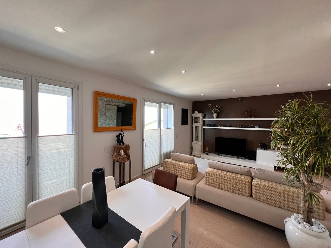 Penthouse in Desenzano Centro, Desenzano del Garda, Lombardy 5 - 16889149