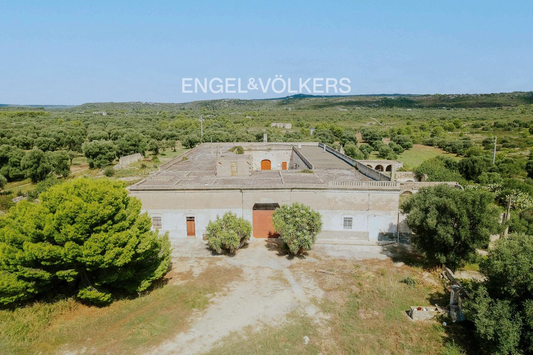 Villa in Crispiano, Apulia, Italy 1 - 16338025