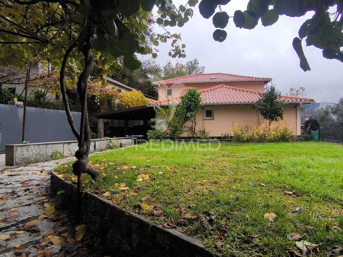 House in Valdosende, Braga, Portugal 1 - 16884030