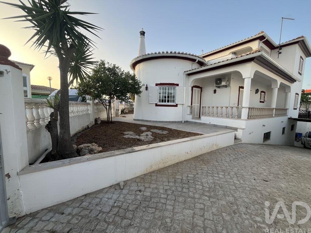 Townhouse in Alcantarilha, Algarve, Portugal 2 - 16890031
