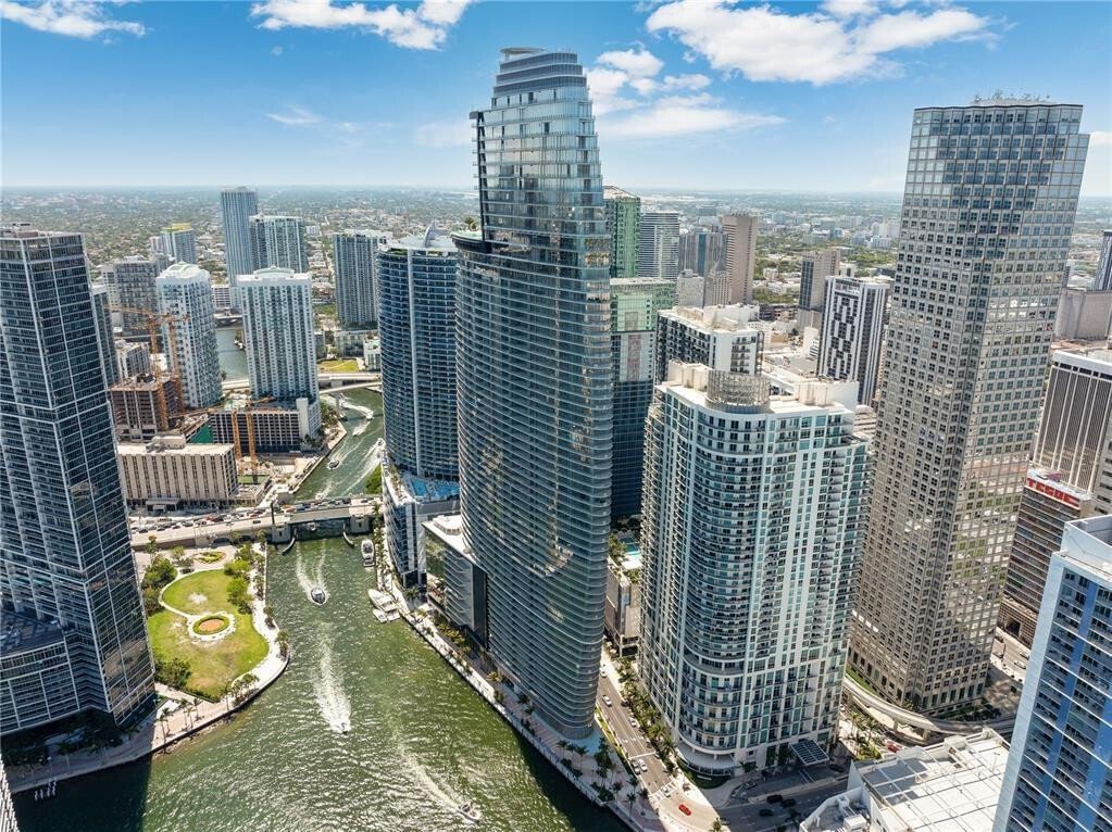 Condo in Miami, Florida, United States 1 - 16664176