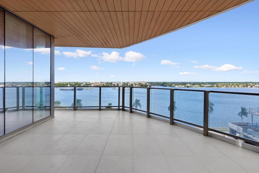Condo in West Palm Beach, Florida, United States 1 - 16632225
