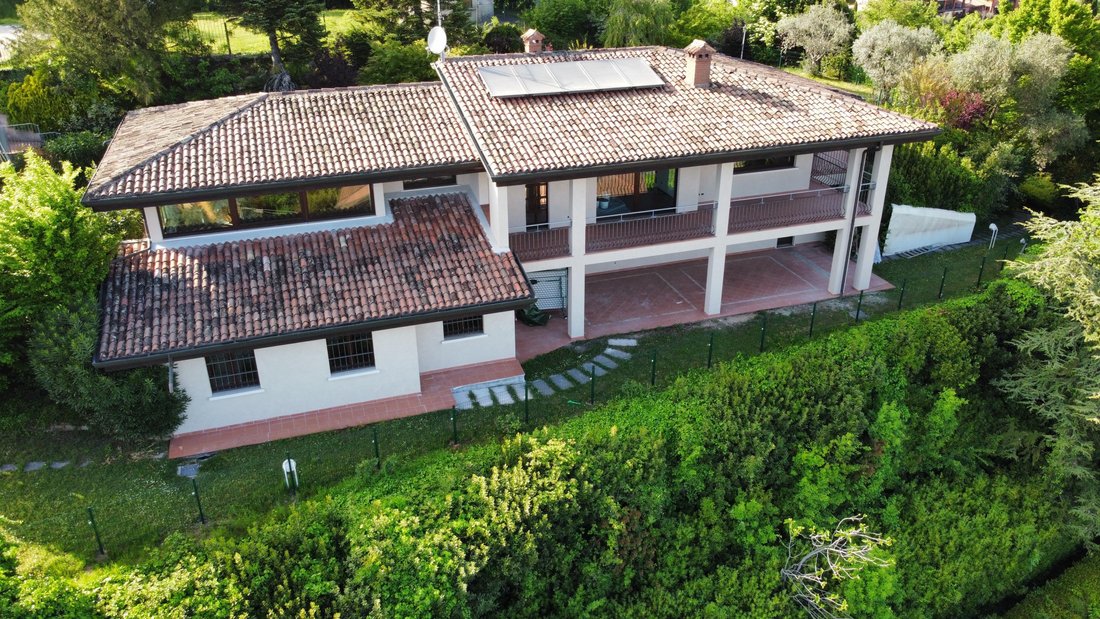 Villa in Soiano del Lago, Lombardy, Italy 2 - 16889864