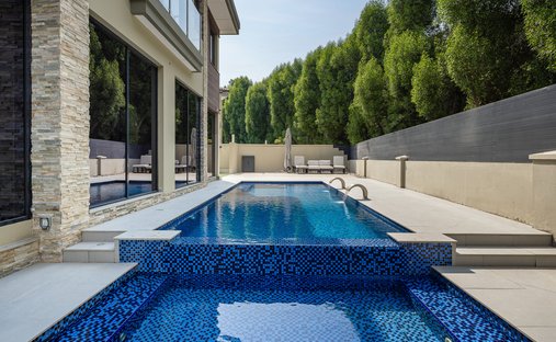 Villa in Jumeirah Golf Estates, Dubai, United Arab Emirates 1