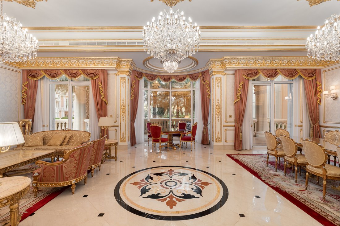 Villa in Palm Jumeirah, Dubai, United Arab Emirates 1 - 16890636