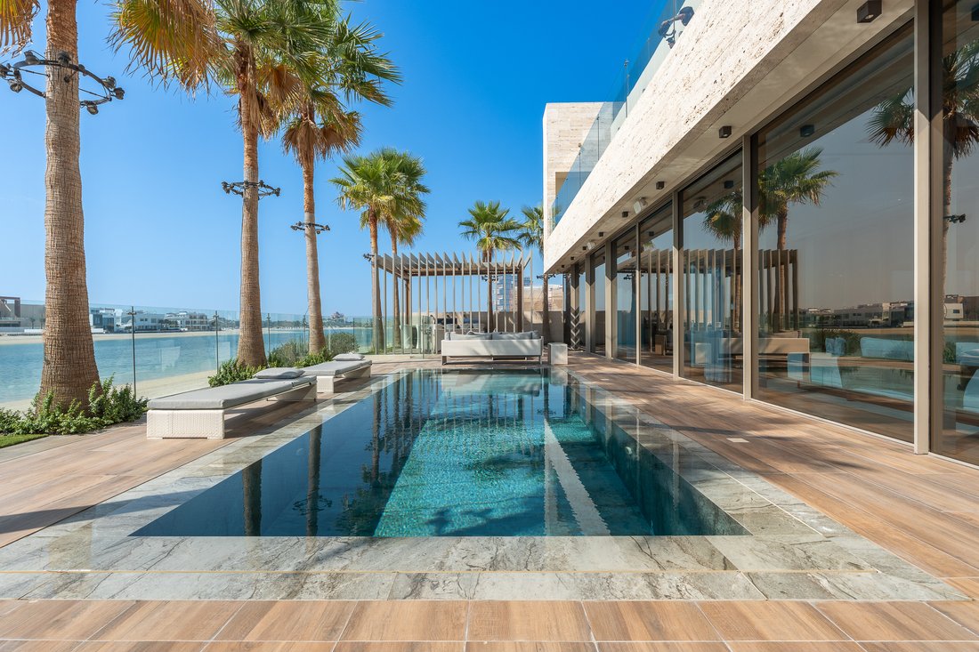 Villa in Palm Jumeirah, Dubai, United Arab Emirates 2 - 16890359