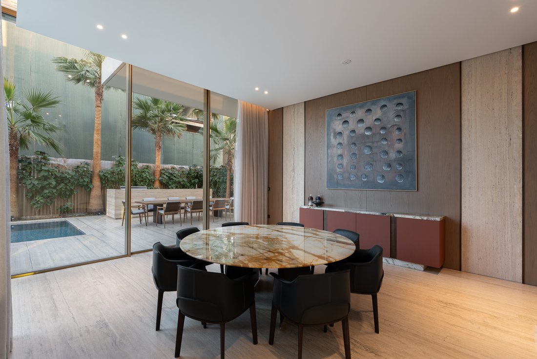 Villa in Jumeirah, Dubai, United Arab Emirates 4 - 16890746