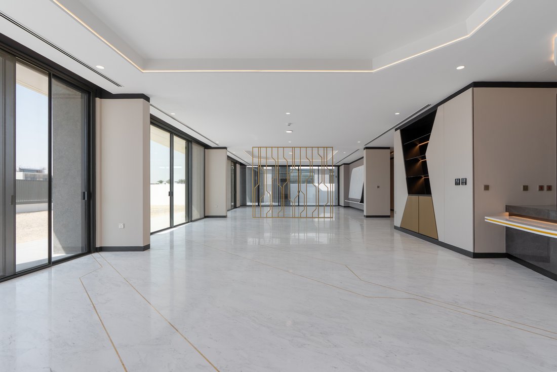 Villa in Hadaeq Sheikh Mohammed Bin Rashid, Dubai, United Arab Emirates 2 - 16889787