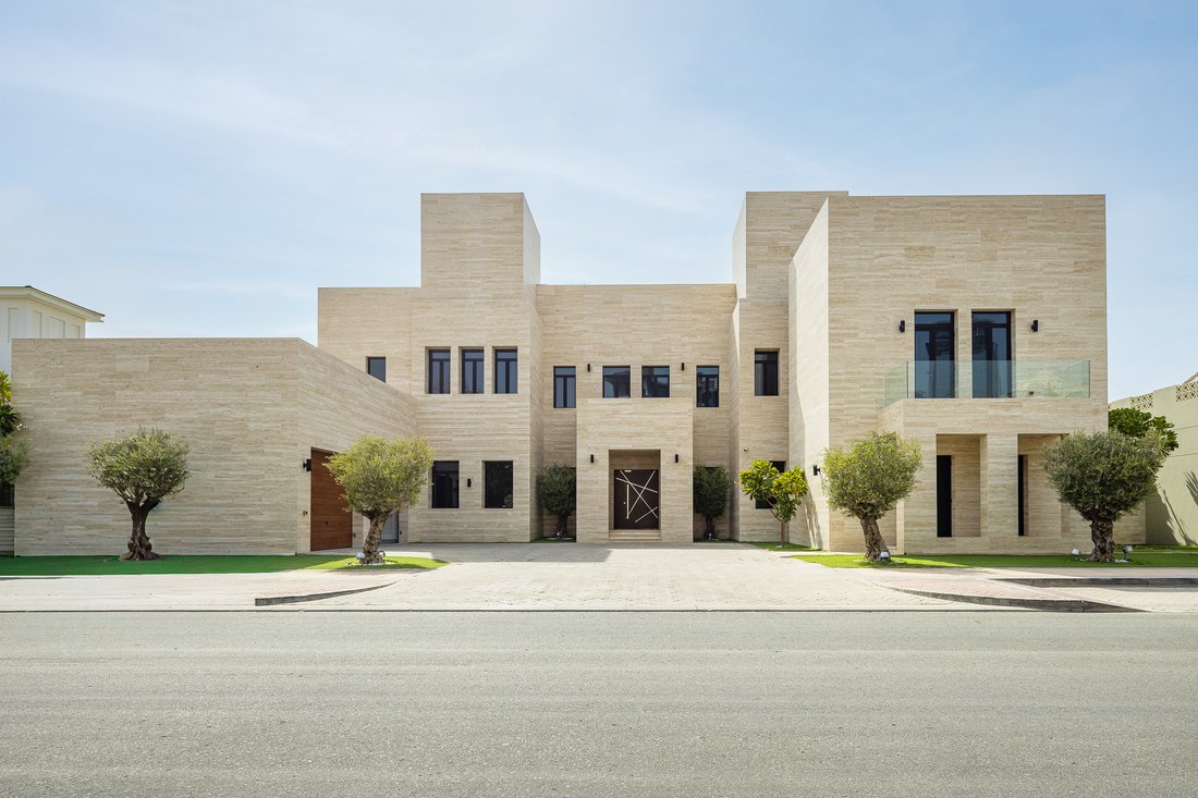 Villa in Palm Jumeirah, Dubai, United Arab Emirates 1 - 16890472
