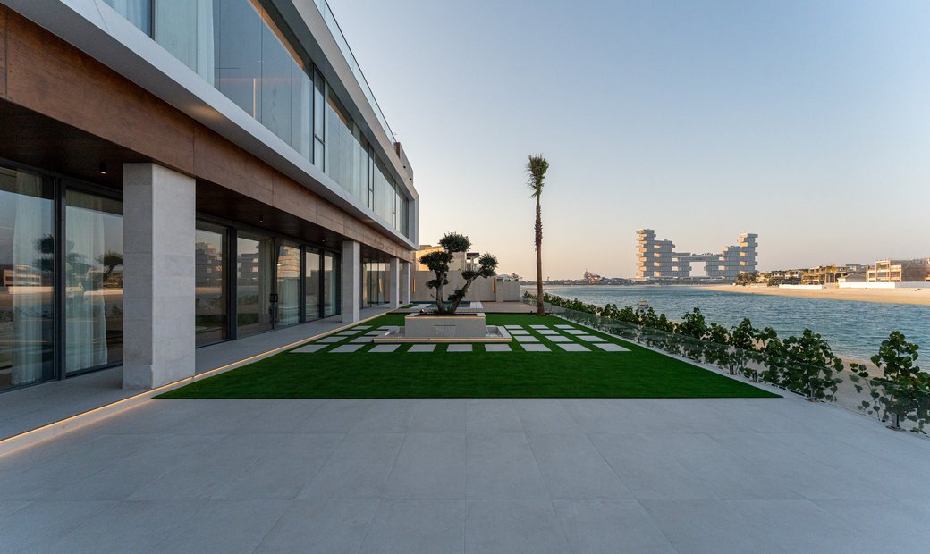 Uae Projects Rooftop Custom Built Villa With Iconic Rooftop In Dubai, Dubai, United Arab ...