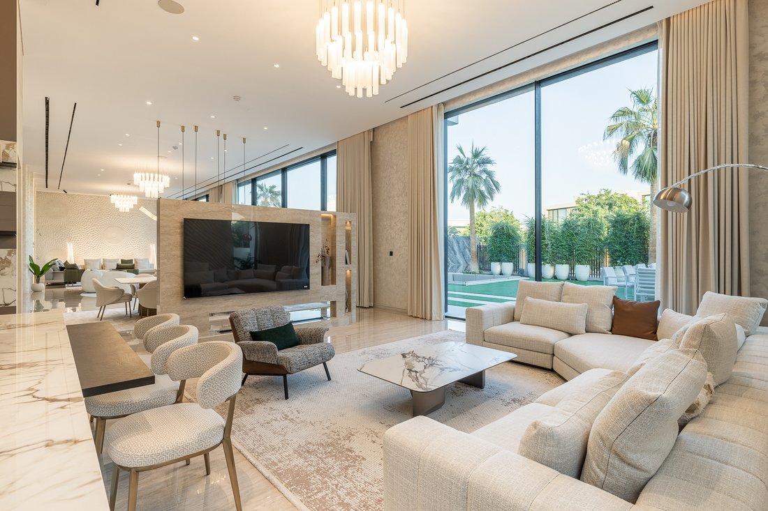 Villa in Hadaeq Sheikh Mohammed Bin Rashid, Dubai, United Arab Emirates 5 - 16890731