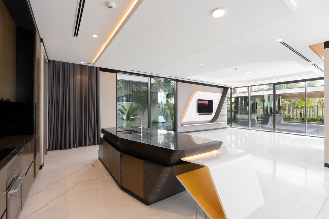 Villa in Hadaeq Sheikh Mohammed Bin Rashid, Dubai, United Arab Emirates 5 - 16890760