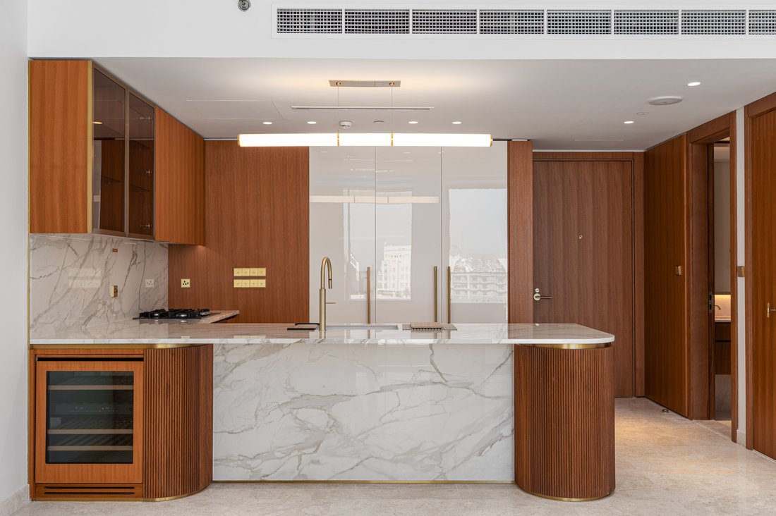 Photo inspiration: Gallery Detail: Luxury Waterfront Apartment On Palm In Dubai Dubai United Arab