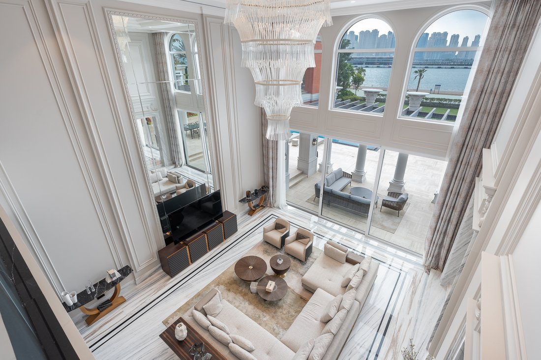 Villa in Palm Jumeirah, Dubai, United Arab Emirates 1 - 16890322