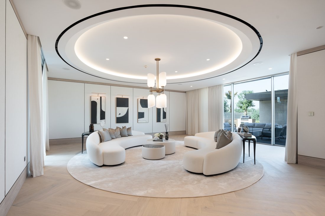 Villa in Hadaeq Sheikh Mohammed Bin Rashid, Dubai, United Arab Emirates 5 - 16890720