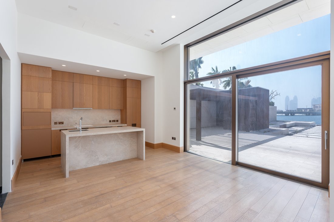 Villa in Jumeirah Bay, Dubai, United Arab Emirates 4 - 16890458