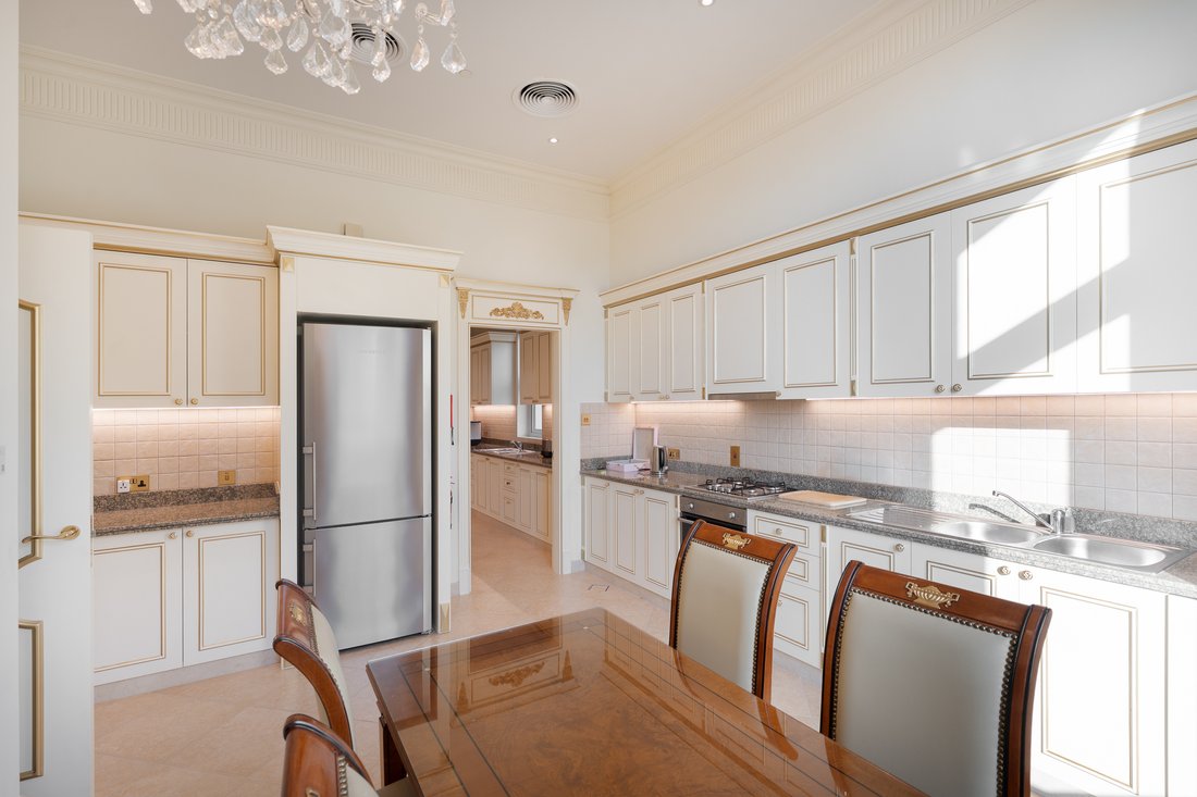 Villa in Palm Jumeirah, Dubai, United Arab Emirates 5 - 16890636
