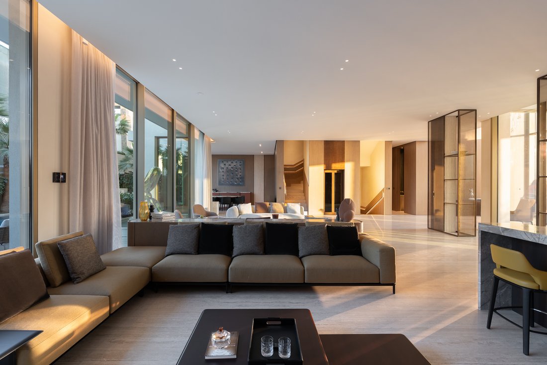 Villa in Jumeirah, Dubai, United Arab Emirates 5 - 16890746