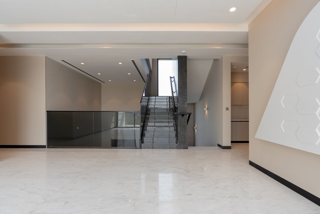 Villa in Hadaeq Sheikh Mohammed Bin Rashid, Dubai, United Arab Emirates 3 - 16889787