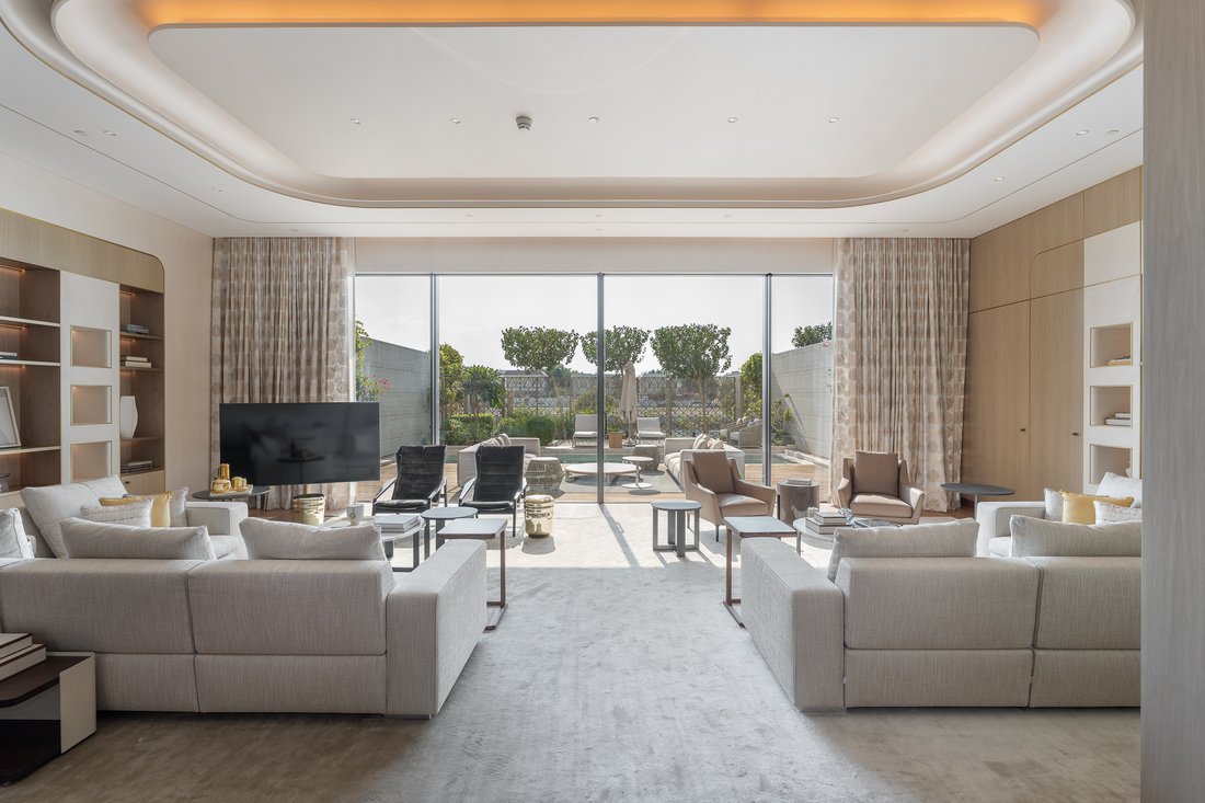 Villa in Jumeirah, Dubai, United Arab Emirates 4 - 16890323