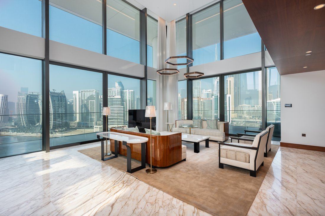 Apartment in Business Bay, Dubai, United Arab Emirates 1 - 16890388