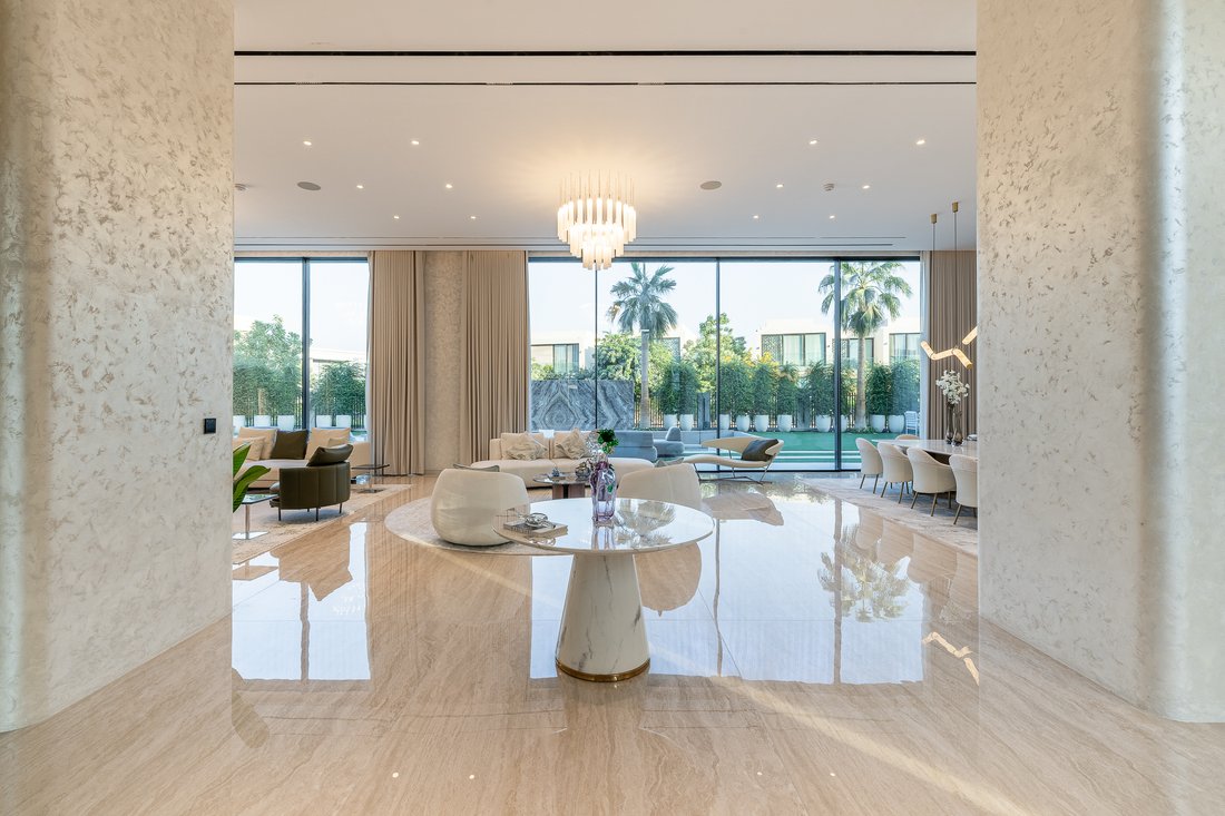 Villa in Hadaeq Sheikh Mohammed Bin Rashid, Dubai, United Arab Emirates 3 - 16890731