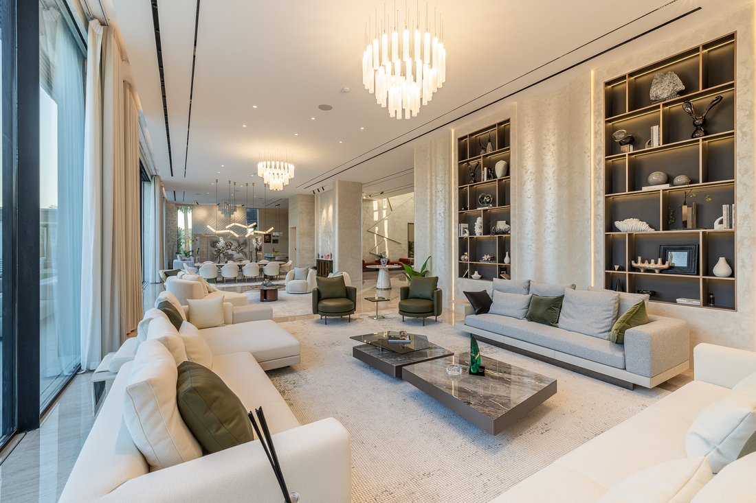 Villa in Hadaeq Sheikh Mohammed Bin Rashid, Dubai, United Arab Emirates 1 - 16890731