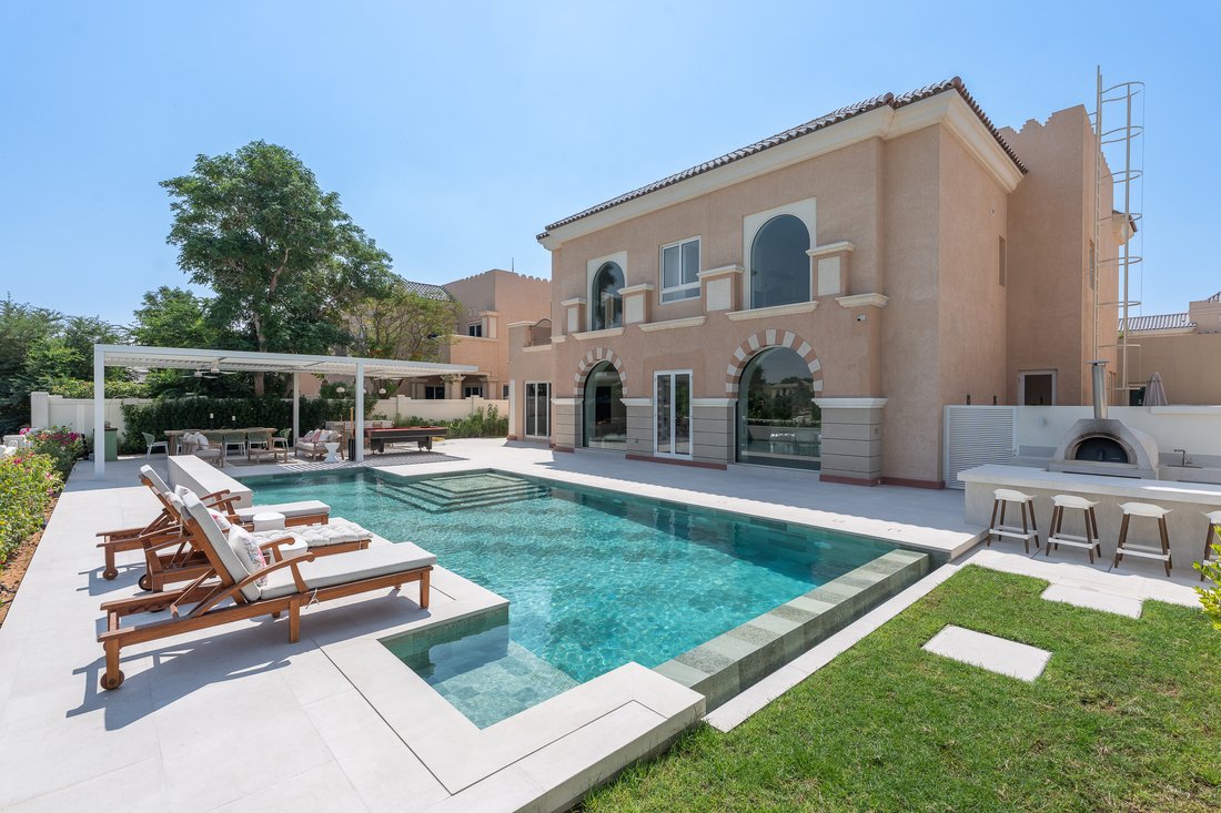 Villa en Al Hebiah Fourth, Al Hebiah, Dubái 1 - 16890626
