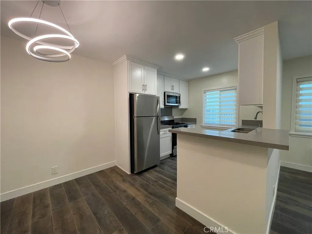 Los Angeles, California, United States 4 - 16889665