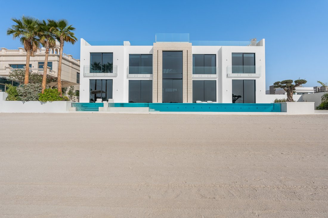 Villa in Palm Jumeirah, Dubai, United Arab Emirates 2 - 16890244