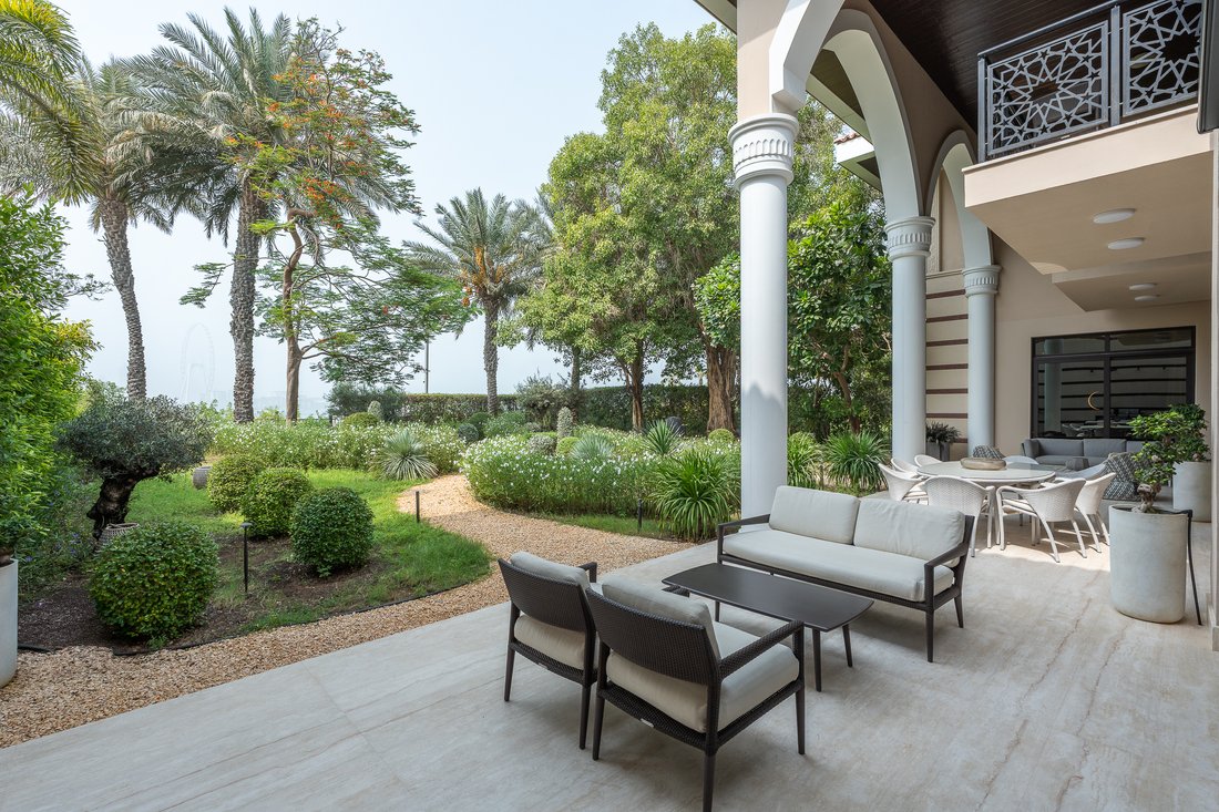 Villa in Palm Jumeirah, Dubai, United Arab Emirates 1 - 16889899