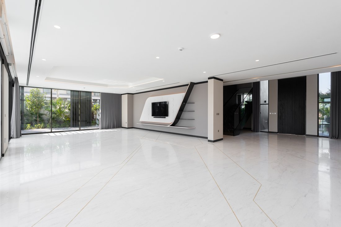 Villa in Hadaeq Sheikh Mohammed Bin Rashid, Dubai, United Arab Emirates 4 - 16890760