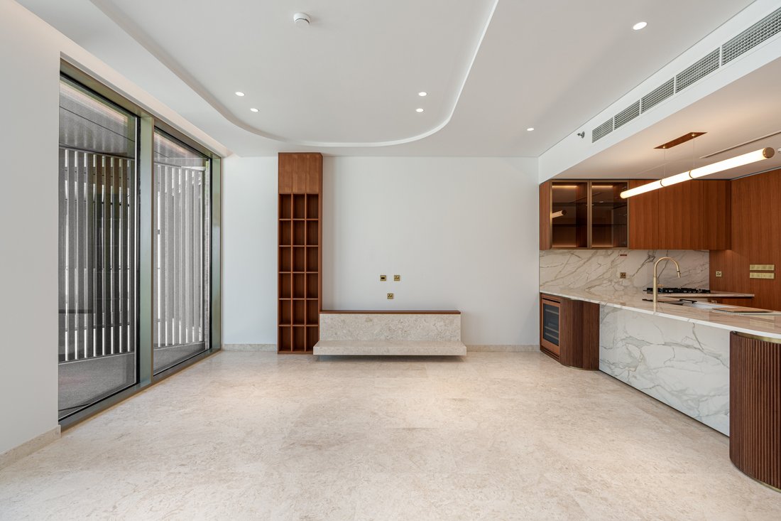 Photo inspiration: Fresh Look at Luxury Waterfront Apartment On Palm In Dubai Dubai United Arab