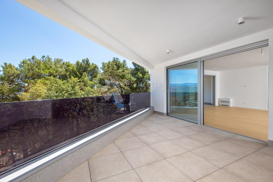 Apartment in Grad Opatija, Primorje-Gorski Kotar County, Croatia 3 - 16890309