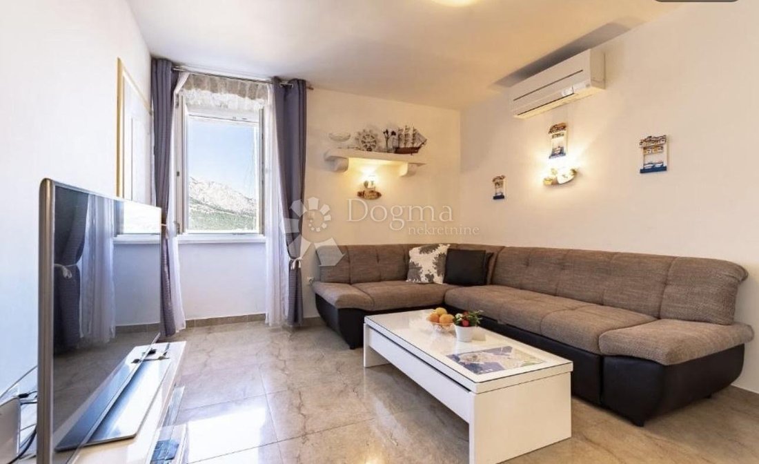 House in Gradski kotar Stari grad, Korcula, Dubrovnik-Neretva County 4 - 16890298