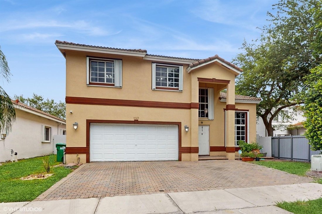 House in Doral, Florida, United States 1 - 16640423