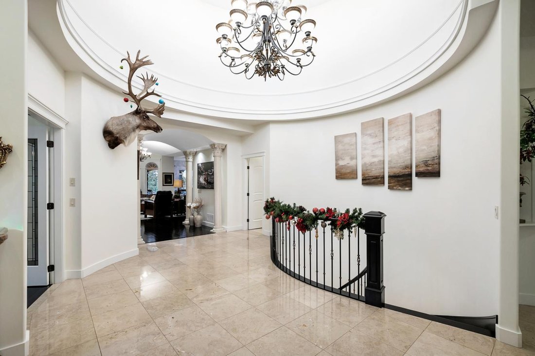 House in Kelowna, British Columbia, Canada 4 - 16889312