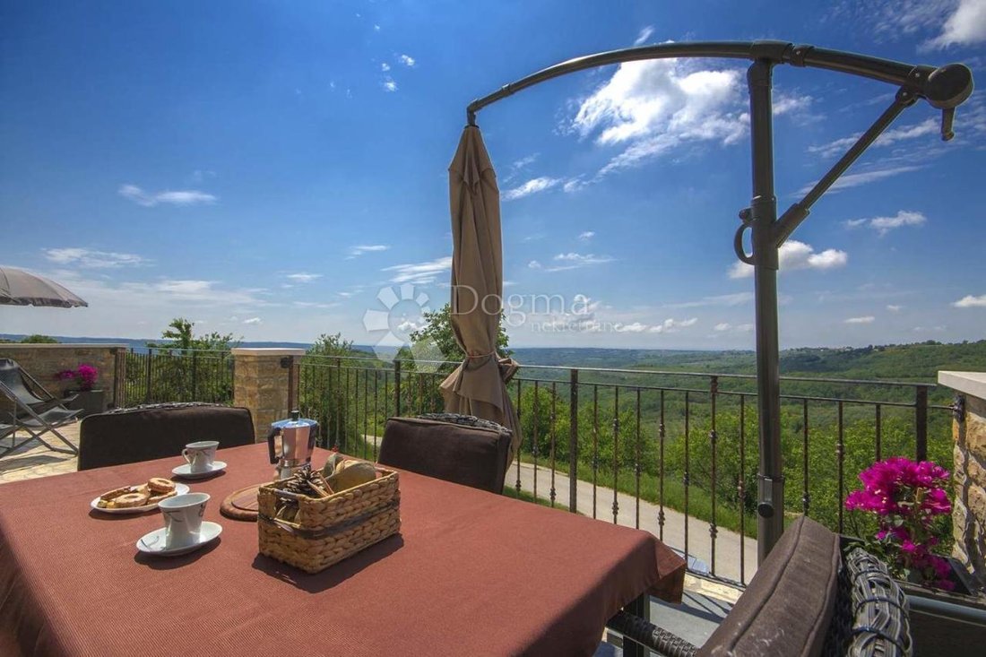 House in Buje, Istria County, Croatia 2 - 16890277