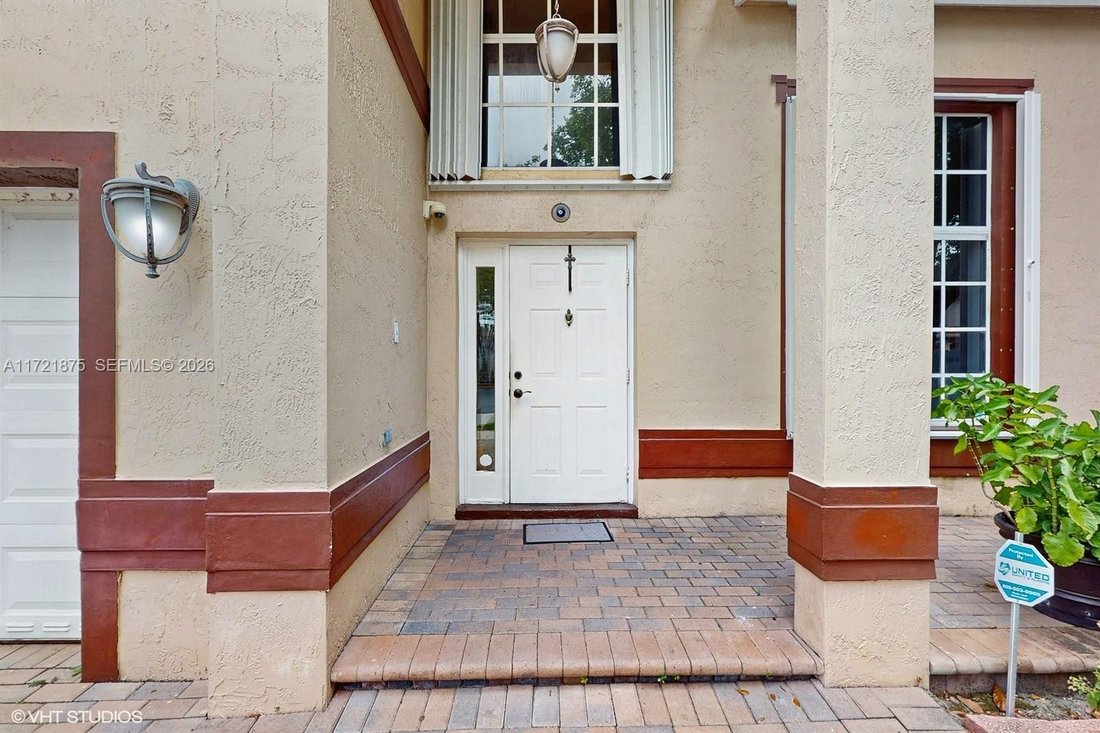 House in Doral, Florida, United States 3 - 16640423