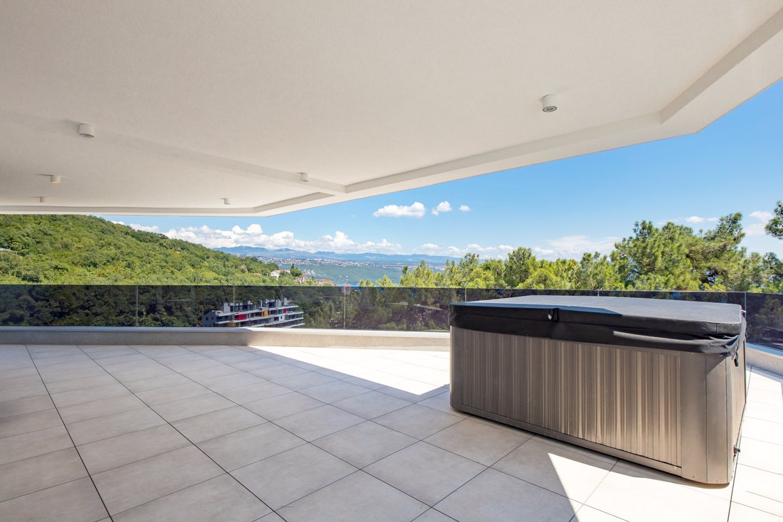Apartment in Grad Opatija, Primorje-Gorski Kotar County, Croatia 1 - 16890311