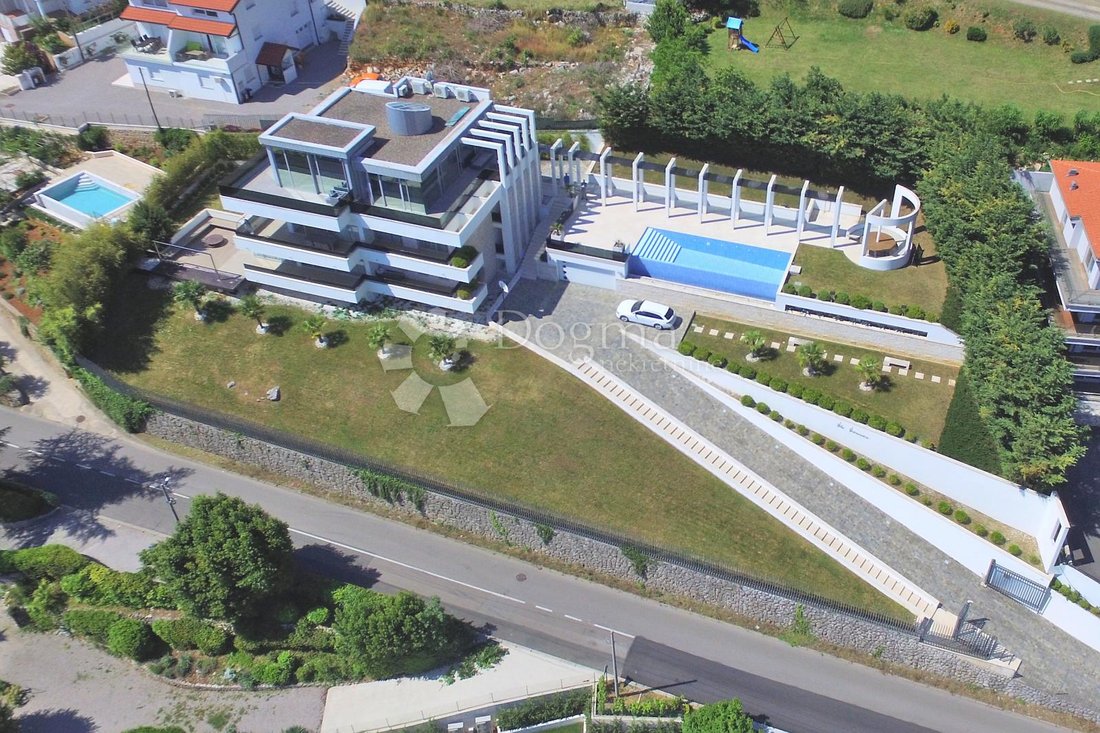 House in Grad Opatija, Primorje-Gorski Kotar County, Croatia 1 - 16890545
