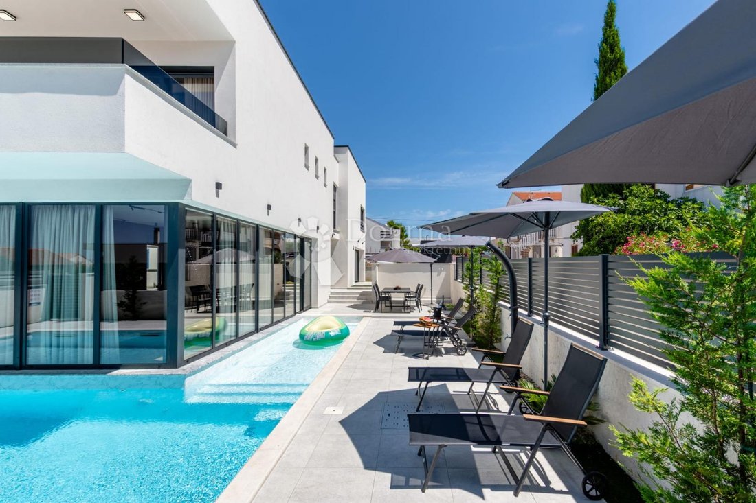 House in Vrsi, Zadar County, Croatia 4 - 16890259