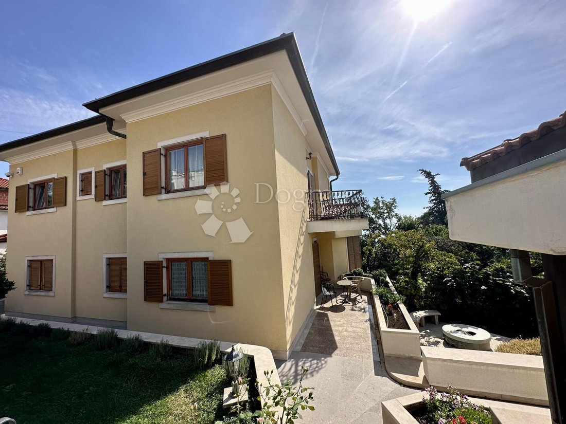 House in Grad Opatija, Primorje-Gorski Kotar County, Croatia 1 - 16890541