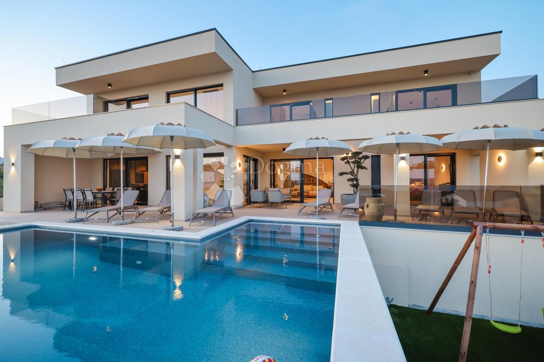 House in Maslenica, Zadar County, Croatia 1 - 16890296