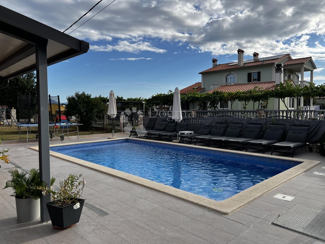 House in Labin, Istria County, Croatia 4 - 16890329