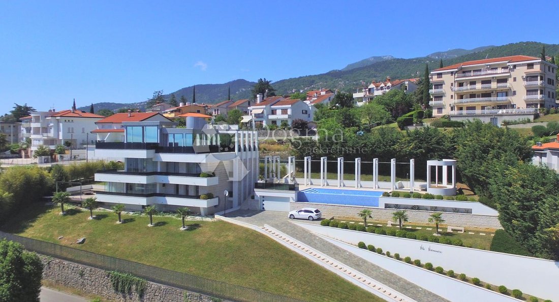 House in Grad Opatija, Primorje-Gorski Kotar County, Croatia 2 - 16890545