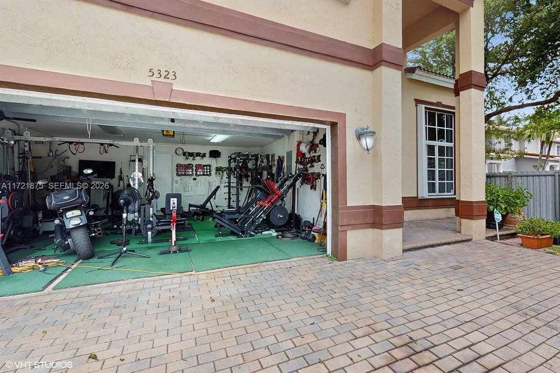 House in Doral, Florida, United States 4 - 16640423