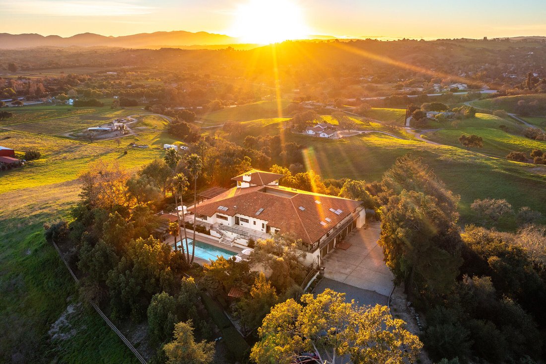 House in Santa Ynez, California, United States 1 - 16889721