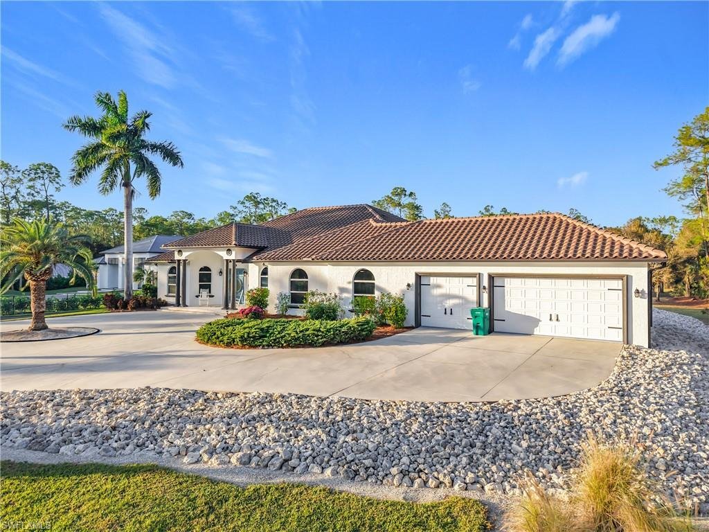 House in Naples, Florida, United States 4 - 16885617